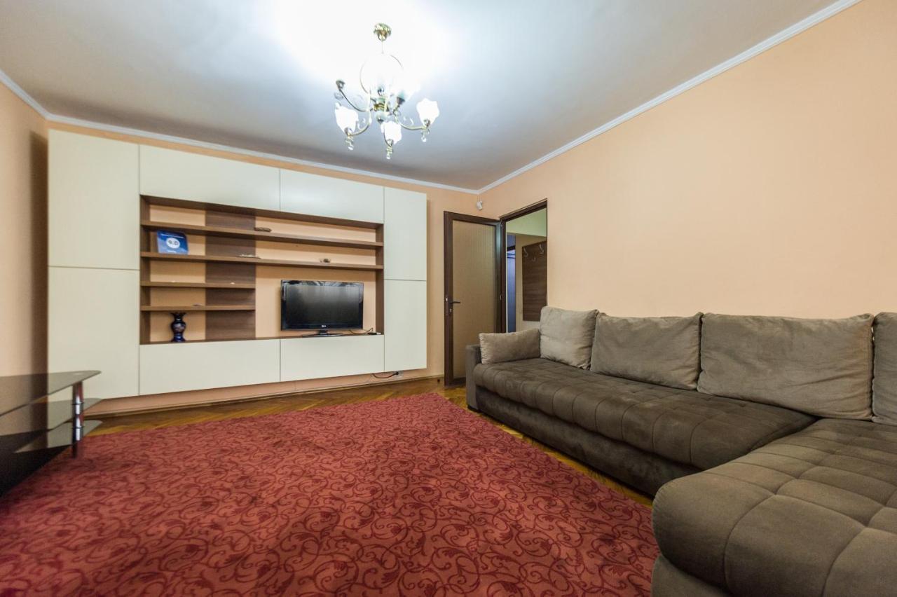 Apartament Carol Davila Piteşti Exterior foto