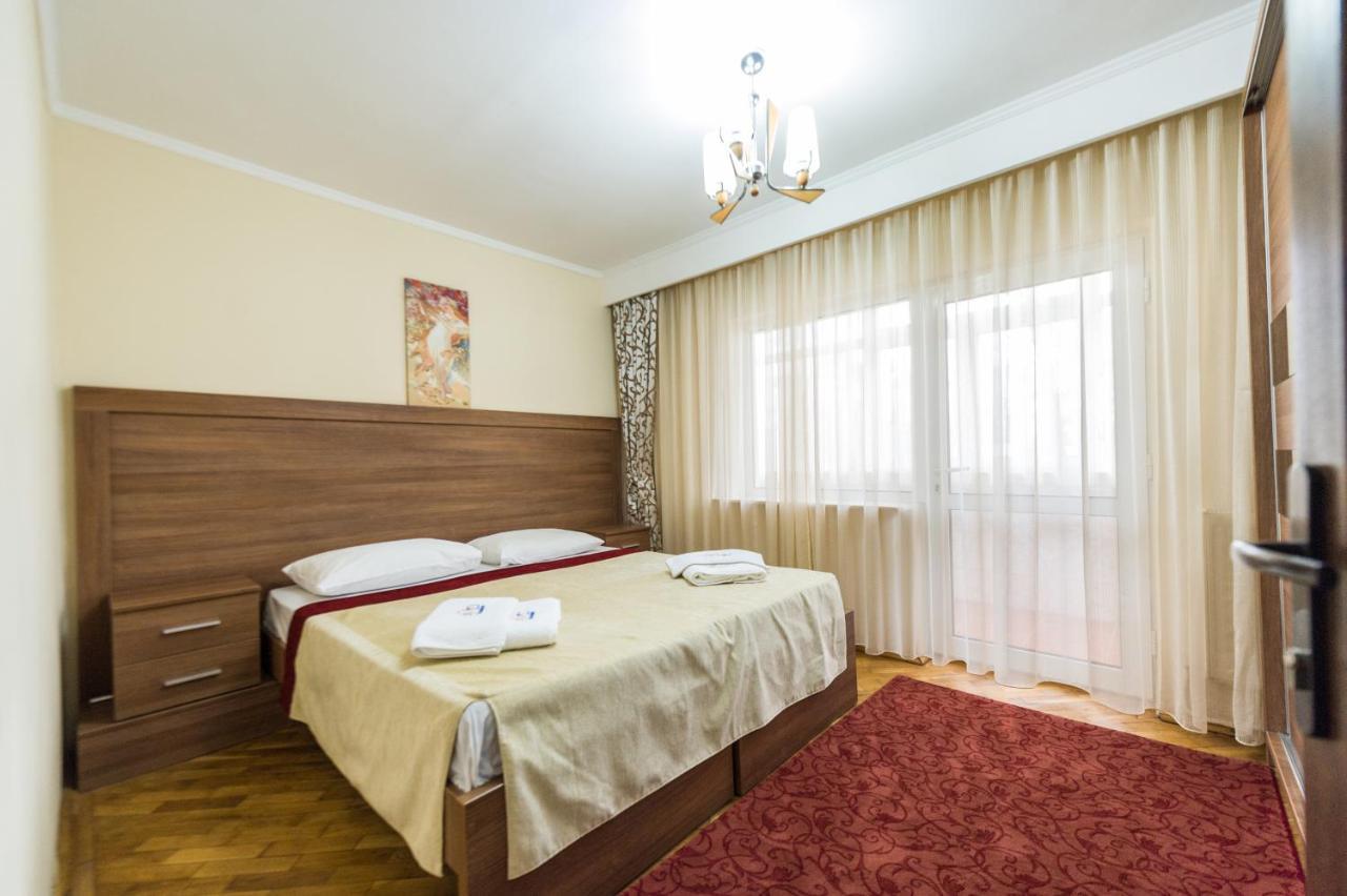 Apartament Carol Davila Piteşti Exterior foto